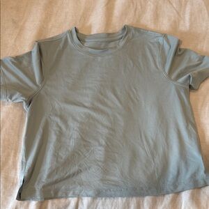 Lululemon Cropped Flowy Blue/Green T-Shirt
